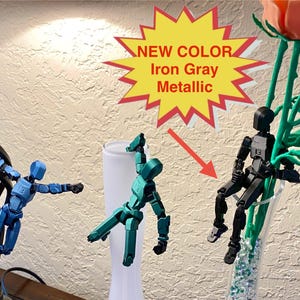 Dummy 13 V1.0 - Posable Action Figure Articulated Mannequin - Fully Assembled and Personalizable with ACCESSORIES
