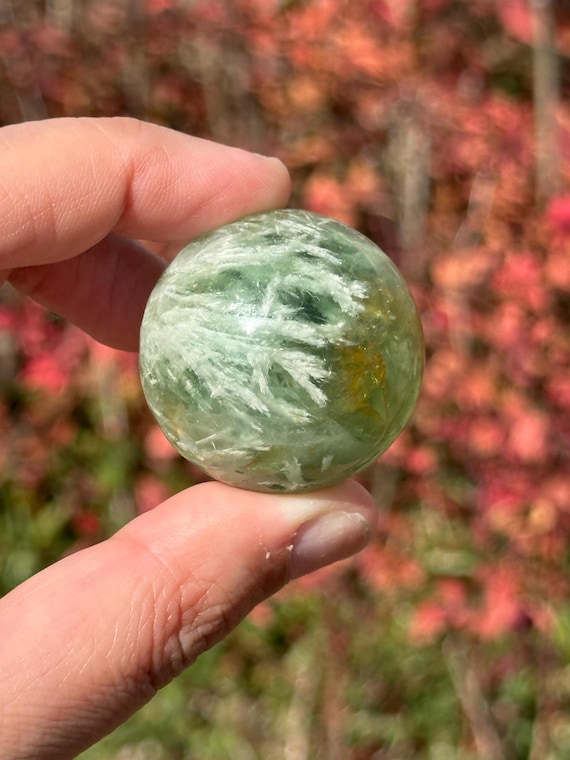 フェザーフローライトスフィア - Etsy 日本