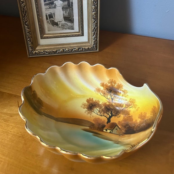 Vintage Noritake Morimura “Tree in the Meadow” Hand Painted Footed Scalloped Bowl