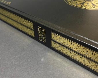 古書 CODEX GIGAS 悪魔の聖書 複製中世写本、デラックスレザーバック