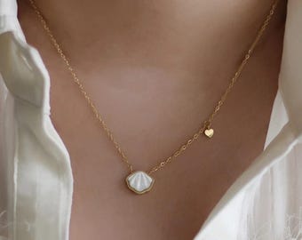 18K Gold White Shell Necklace, Mother of Pearl Necklace, Dainty Necklace, Waterproof Stainless Steel Jewelry, Minimalist Chain Necklace Gift