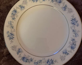 Splendor by Noritake salad plate