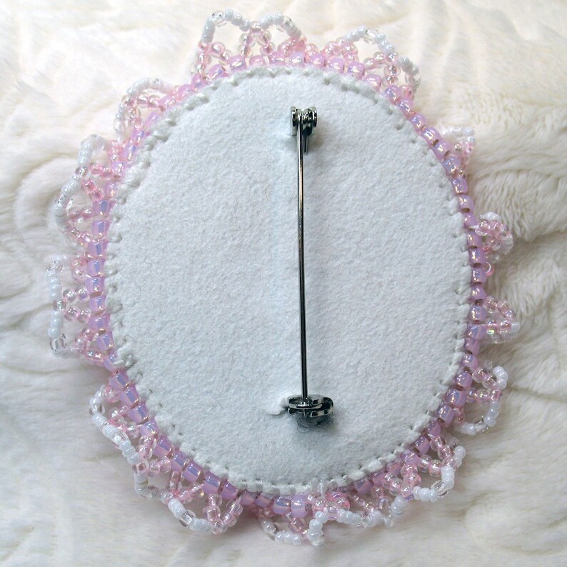 Pink Rose Quartz Brooch Bead Embroidered Pink and White Bead Lace Border OOAK image 3