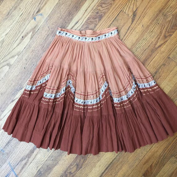 Vintage CREPE fiesta skirt, patio skirt, ricrac tr