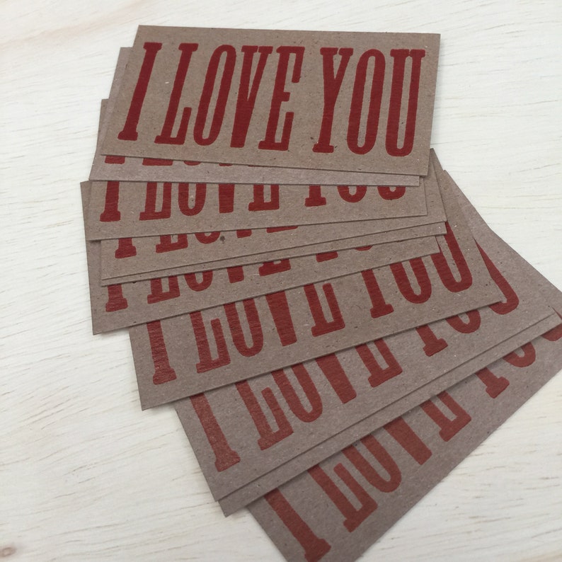 I LOVE YOU Mini Letterpress Wood Type Cards 20 Pack étiquettes cadeaux, Saint-Valentin, mariage ou douche favorise l'enceinte de décorations, note de déjeuner image 7