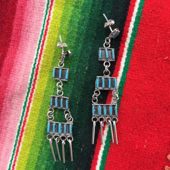 Elegant Vintage Native American Zuni Turquoise Needlepoint Sterling Silver Earrings Elegant Vintage Native American Zuni Turquoise Needlepoint Sterling Silver Earrings