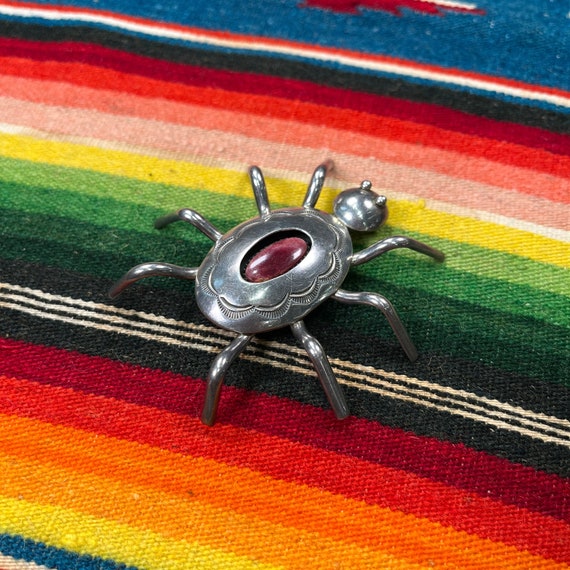 UNIQUE SPIDER PIN Spiny Oyster Sterling Silver Br… - image 3