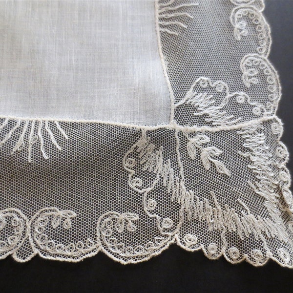 Radiant Handkerchief - Wide Bordered Lace White Hankie - Bridal - Wedding Day Nuptual Laced Handkerchief - Vintage 1940s