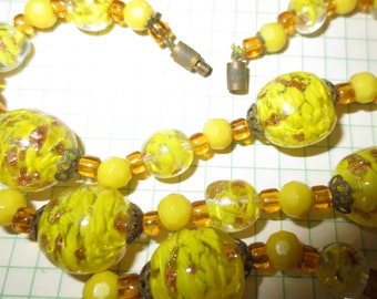 Italian Murano Glass Beads Necklace - Vintage 1960s -  Canary Yellow and Gold Art Beads