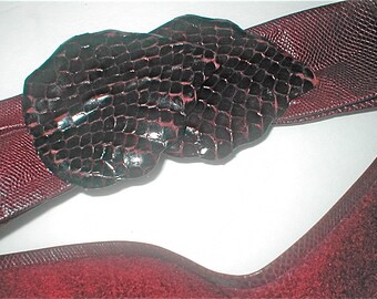 Snakeskin Belt in Red Wine - Vintage 80s Classic for Waisted Trousers or Skirts -  Sculpted Leather Leaves Buckle