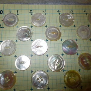 21 Large MOP Buttons -Mother of Pearl Vintage 1940s - Coat Buttons