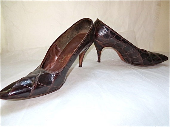 Saks Fifth Avenue, Shoes, Saks Fifth Avenue Size Brown Leather