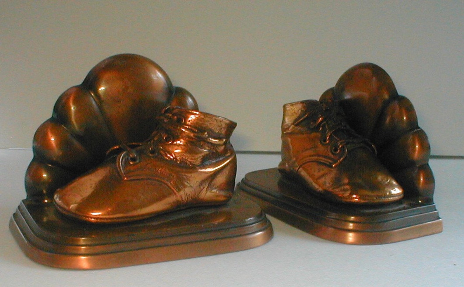 Bronzed Baby Shoes Bookends Vintage Early 50's Nursery Etsy