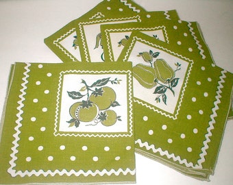 Yummy Cloth Napkin Set  of Five - Vintage 50s Kitchen Cotton Cuties Luncheon Size