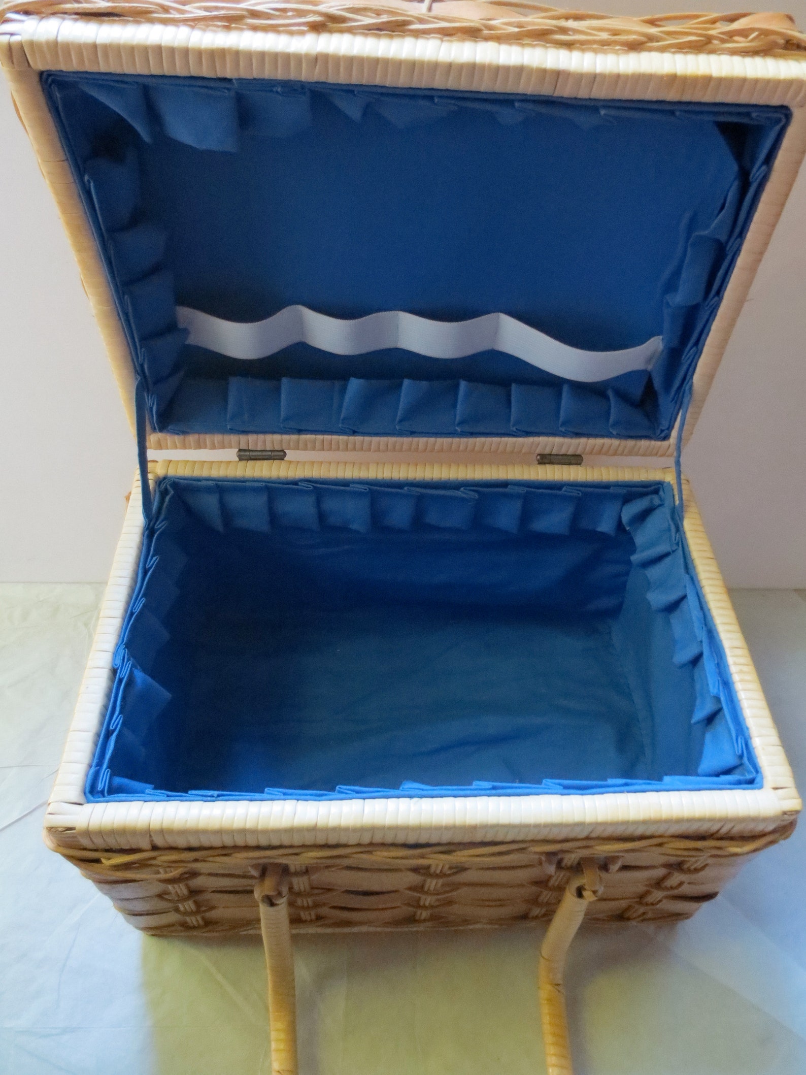 Vintage Picnic Basket Woven Slats and Wicker Gimp Wrapped Etsy