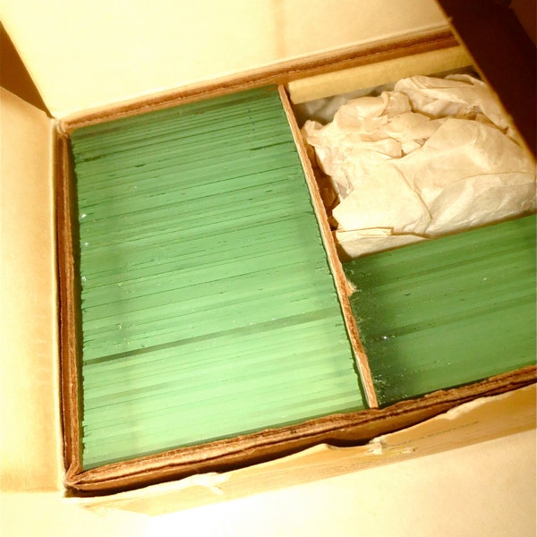 Kodak Ready-Mounts - Glass Slide Mounts - 2 x 2 Inch Glass Tiles for 24 x 36 mm Transparencies- Sold in Lots of 10