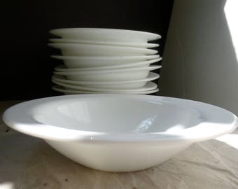 Arcopal White Glass Soup Bowl Set of 4 Made in France Classic Tableware
