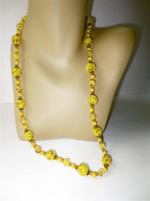 Italian Murano Glass Beads Necklace - Vintage 196… - image 2