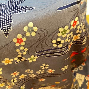 Japanese blue grey kimono silk crepe fabric floral designs 6x72 sewing crafting dressmaking bookbinding hat designs vintage image 8