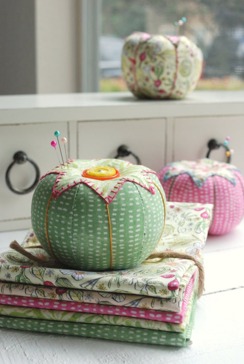 PDF Sewing Pattern for Tomato Pincushions Instant Download image 3