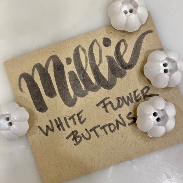 Millie White Flower Button, 1960s, vintage dress button, sewing, dollmaking, embroidery, costume, slow stitch cross stitch