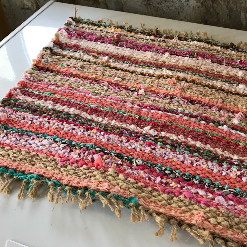 Country chic small handmade rag rug, table mat, in shades of pink image 8