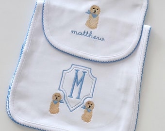 Bib & Burp Cloth Golden Doodle + Name "matthew"