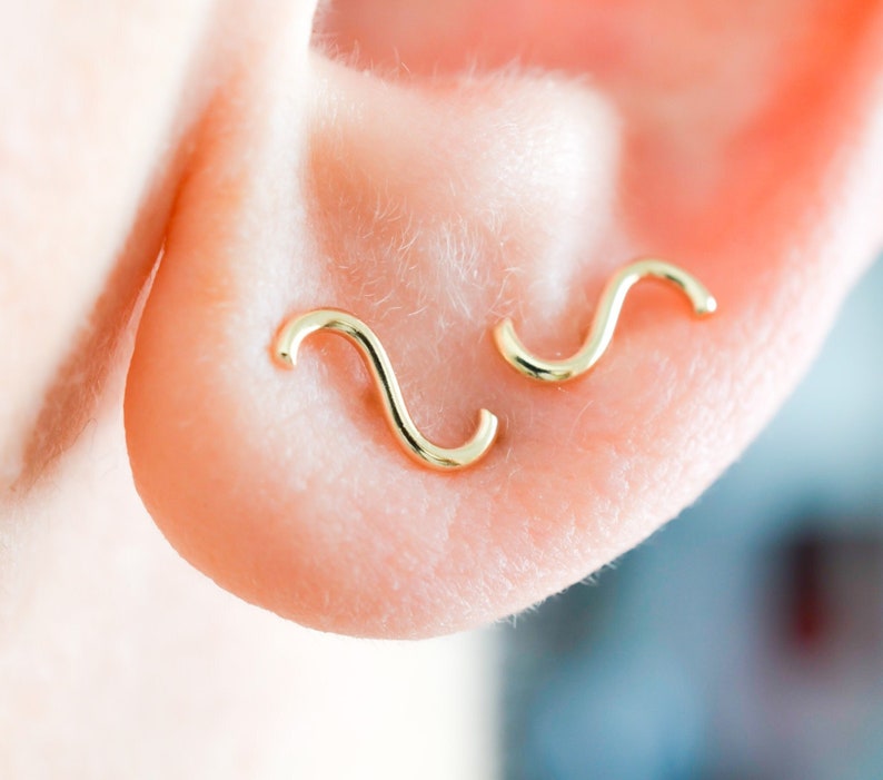 Memphis inspired wavy squiggle in solid 14k yellow gold stud earrings for minimalist men and women with sensitive ears image 1