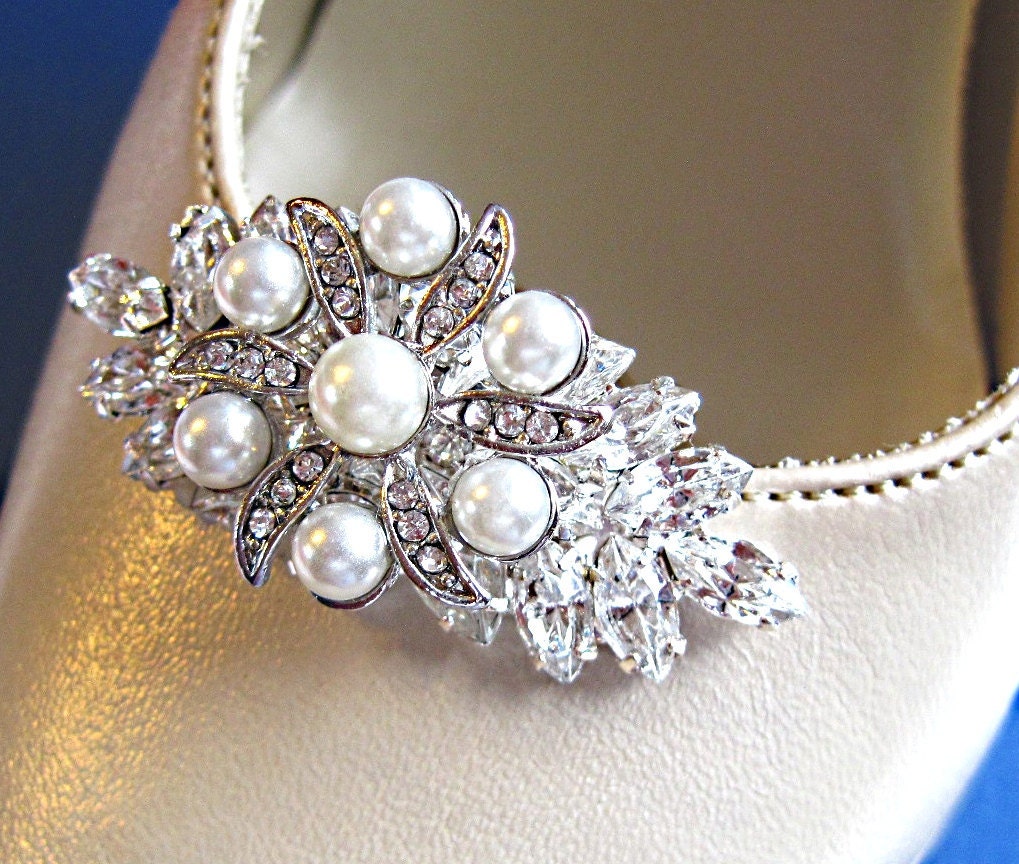 Wedding Shoe Clips Pearl bridal Shoe jewelry wedding clips for Etsy