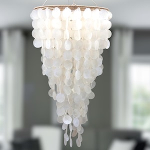 Lámpara colgante de capiz natural, pantalla de lámpara capiz y luz de techo para decoración costera y tropical.