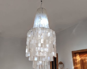 Abajur pendente artesanal em concha de Capiz: Iluminação para lustre costeiro