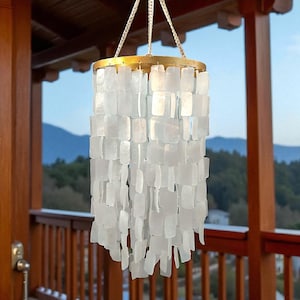Lustre carré en coquillage Capiz, suspension lumineuse pour salle à manger, abat-jour capiz, suspension en coquillage, cadeau carillon éolien capiz pour elle