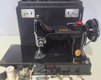 Refurbished 1939 singer featherweight