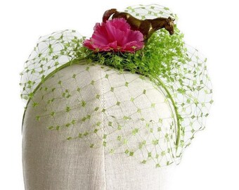 Small Horse Fascinator, Derby, Veiled Headpiece, Racing Headwear, Whimsical headband