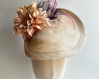 Tocado para el Derby de Kentucky, pieza única de sombrerería.