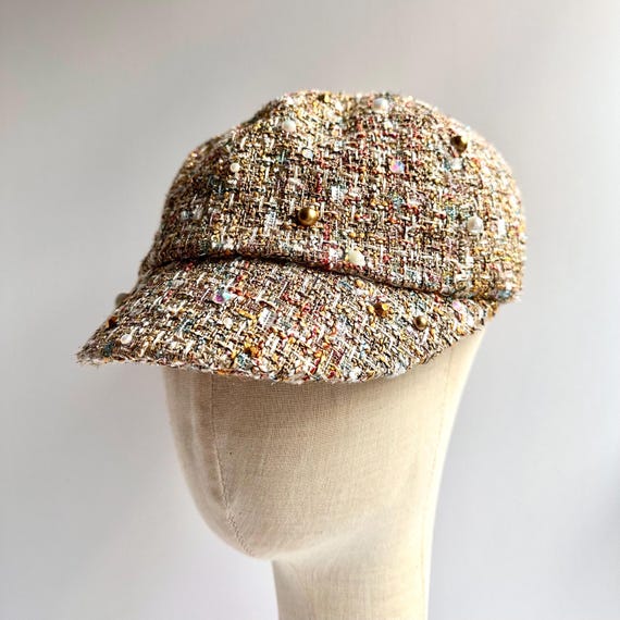 Beige Pearl-Embellished Cap Lovato - Beige Pearl Embellished Knitted Beanie Hat – Pia  main image 3