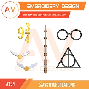 Peut inclure: Motif de broderie avec une baguette, des lunettes, un vif d'or et le symbole des Reliques de la Mort. Le nombre 9 3/4 est également inclus. Le design est intitulé "Embroidery Design" et comprend le texte "AV Stitch Creations".