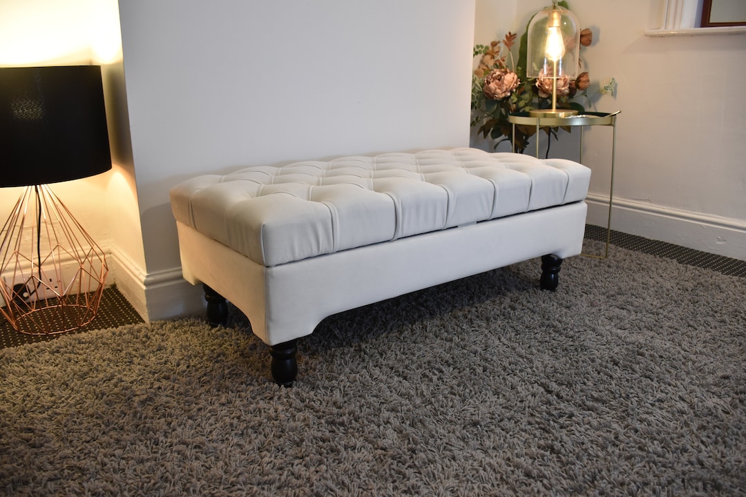 Customizable Tufted Upholstered Storage Bench – Elegant and Functional ...