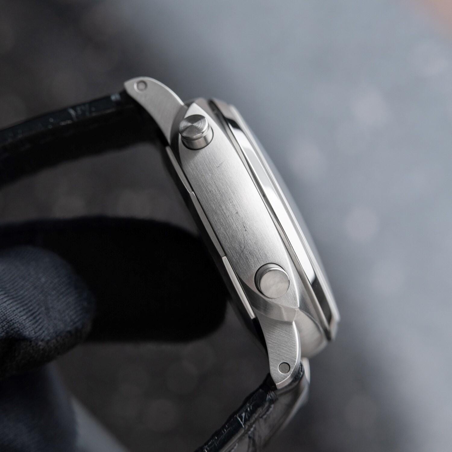 Panerai Luminor Chronograph Automatic White Dial Black Leather Steel