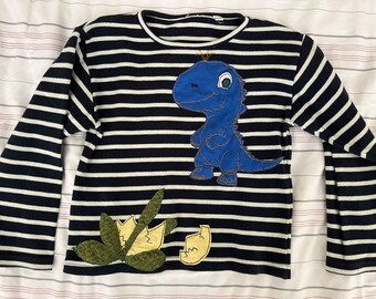Boys T-shirt pullover long-sleeved t-shirt dark blue / white striped with dino size 110