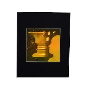 3D Vase-Face 2-Channel Hologram Picture (MATTED), Collectible Photopolymer Type Film, 3D Vase-Face Lover Gifts, High-Quality Holographic Art