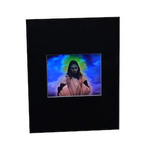 3D Jesus Small Hologram Picture (MATTED), Collectible Embossed Type Animated Stereogram, 3D Jesus Lover Gifts, High-Quality Holographic Art