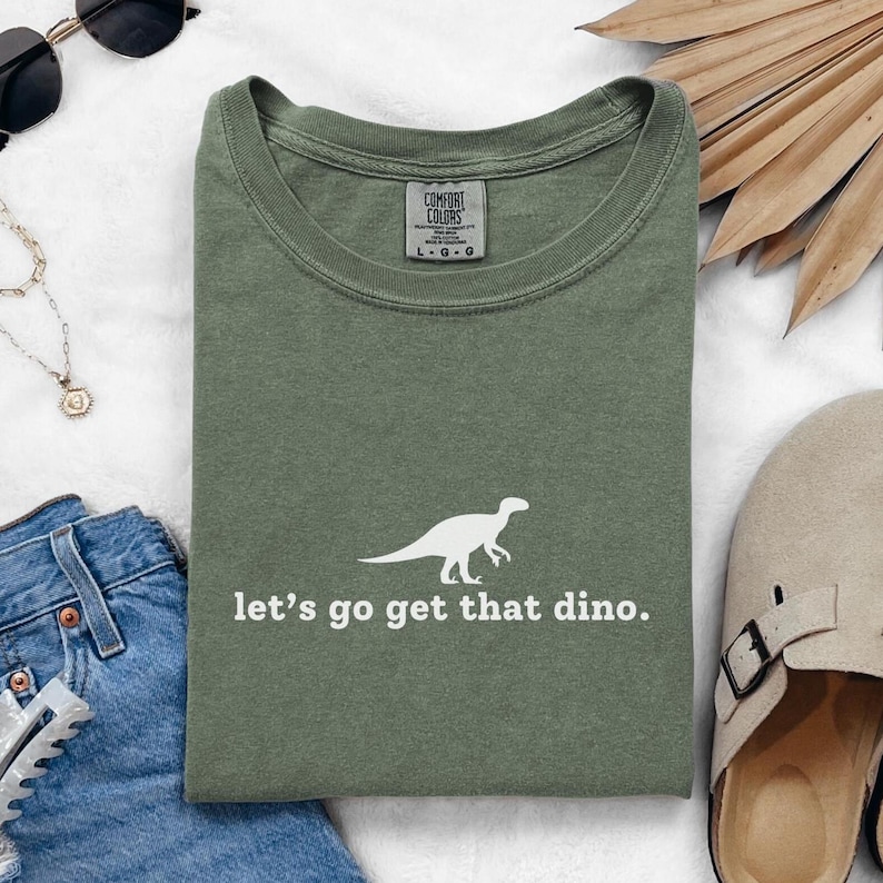 Let's Go Get That Dino Shirt - Dinosaur - Animal Kingdom - Disney World Tee Bild 1