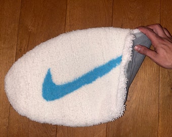 Hand Made Nike Rug Tiffany Blue Tick And White Background (24 X 12Inches)