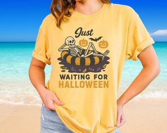 Comfort Colors* Summerween Skeleton Shirt, Retro Halloween Beach Tee, Spooky Summer, Cute Girly Skeleton Vibes, Fall Vacation Skeleton Shirt