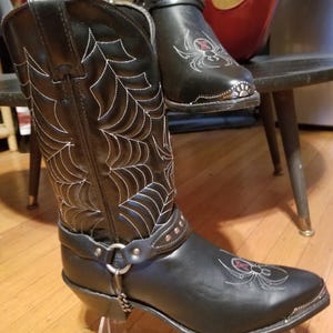 Rare Spider Web Black Widow Cowboy Western Boots Men display picture 1