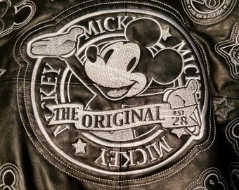 Men's Vintage Walt Disney Mickey Mouse Disneyland Quilted