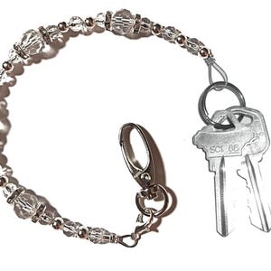 Key Keeper 12" Crystal Bling With Retractable Reel Women's Beaded Hand Strap Chain Finder Organizer Wallet Purse Holder Ring