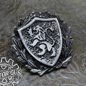 Lion Heraldic Badge - Heraldry Cosplay Pin - Handcrafted Pewter Accessories by Doctor Gus - RPG LARP Roleplaying Enamel Pin Badge SCA