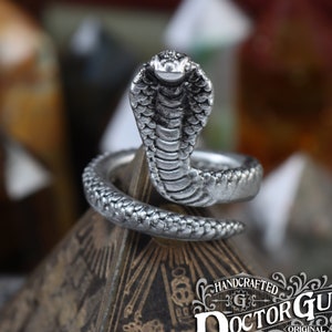 Cobra ring - Etsy 日本